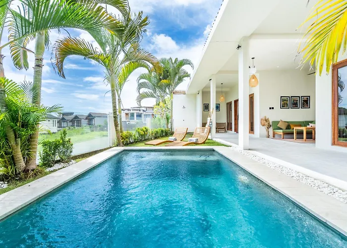 2 Bedroom Mediterranean With Private Pool & Paddy View, Canggu *