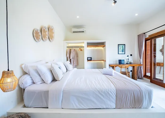 2 Bedroom Mediterranean With Private Pool & Paddy View, Canggu *