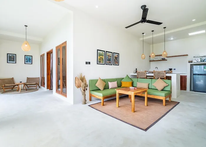 2 Bedroom Mediterranean With Private Pool & Paddy View, Canggu アパート *